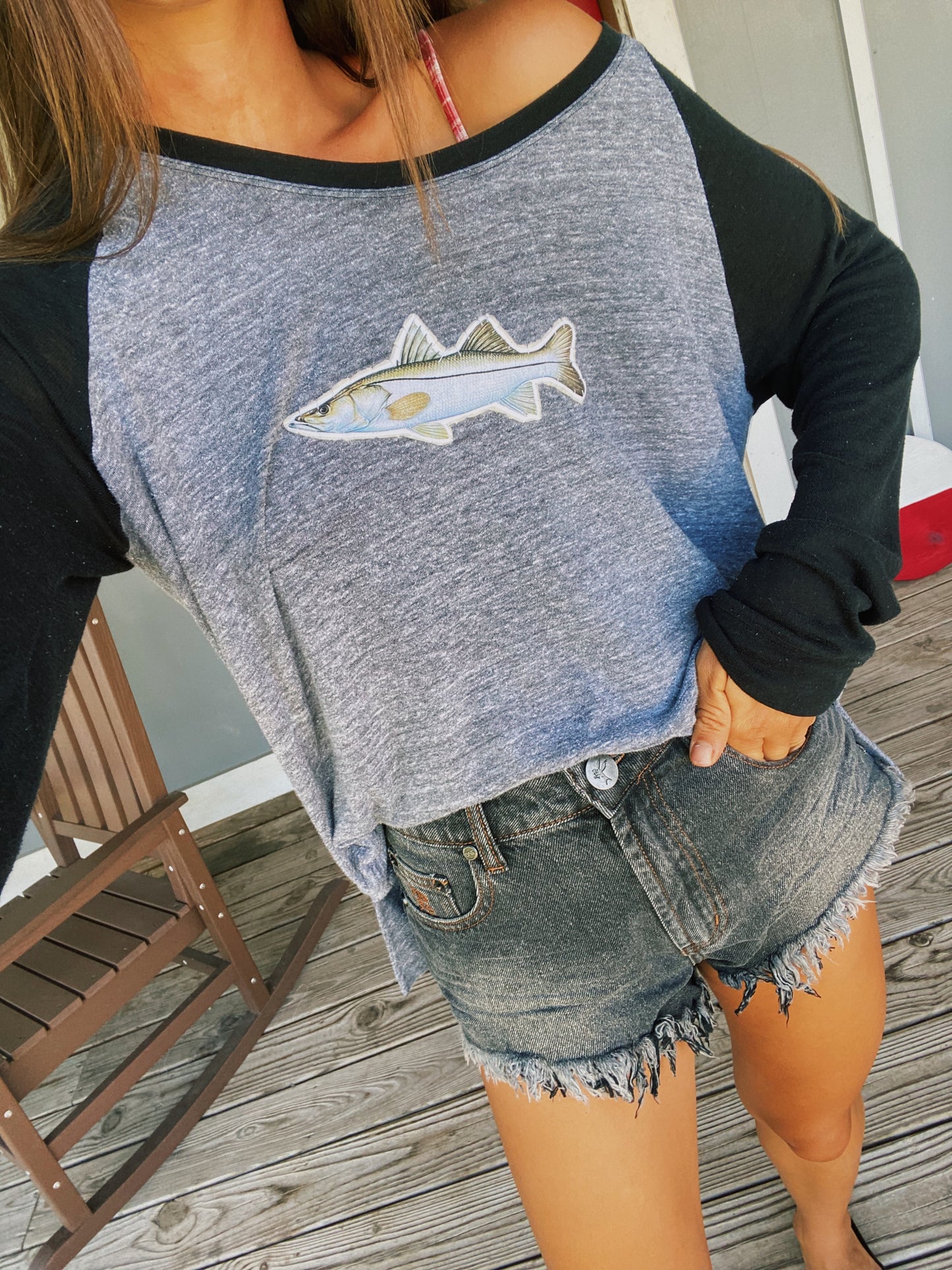 Dark grey colorblock snook tee
