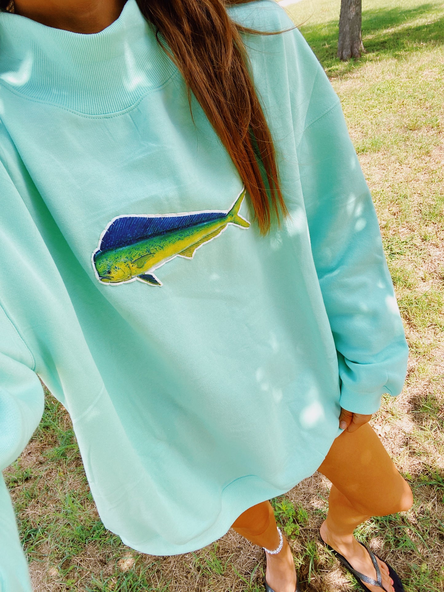 mint mahi mahi mockneck
