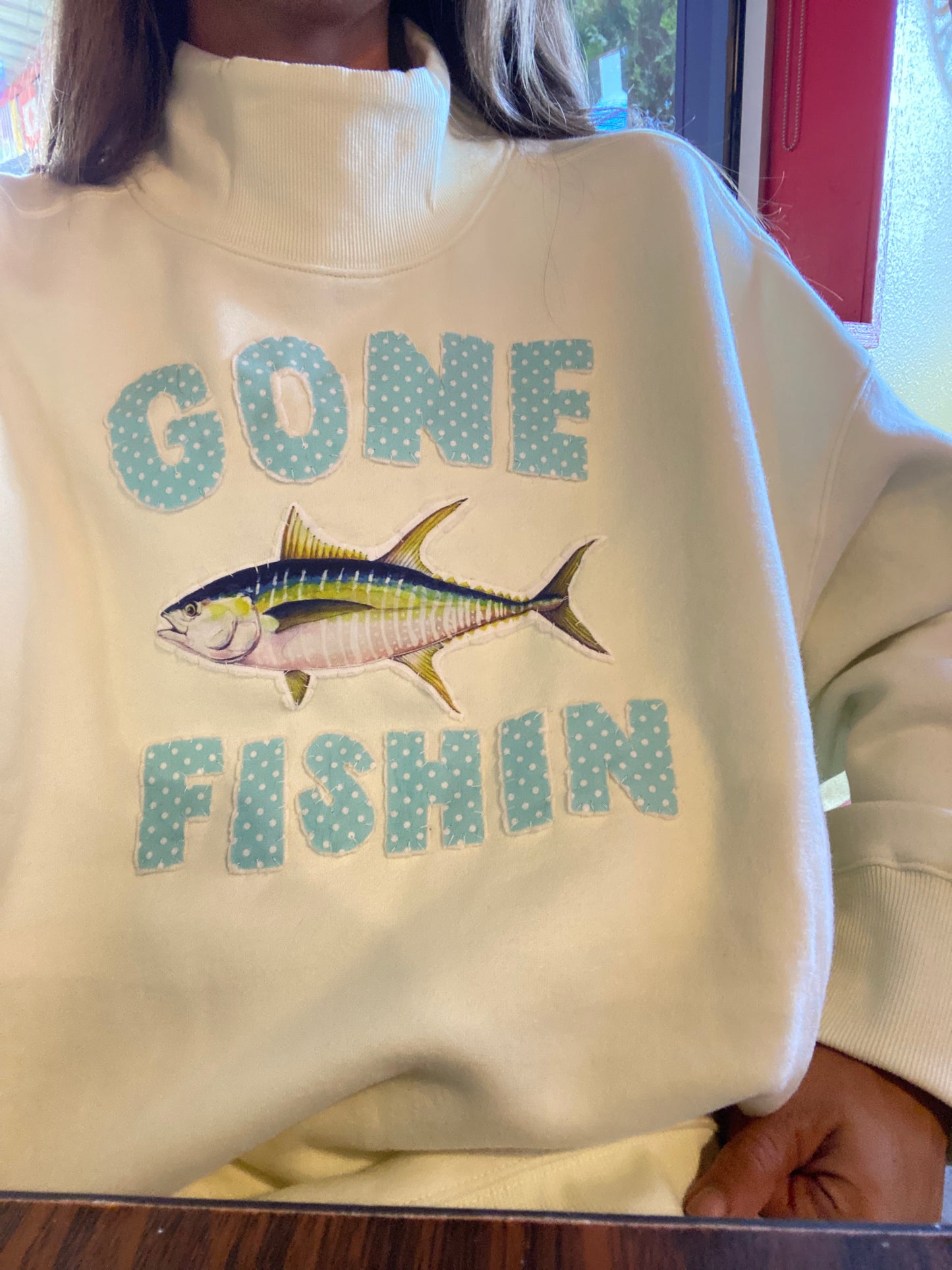 gone fishin tuna mockneck in lime