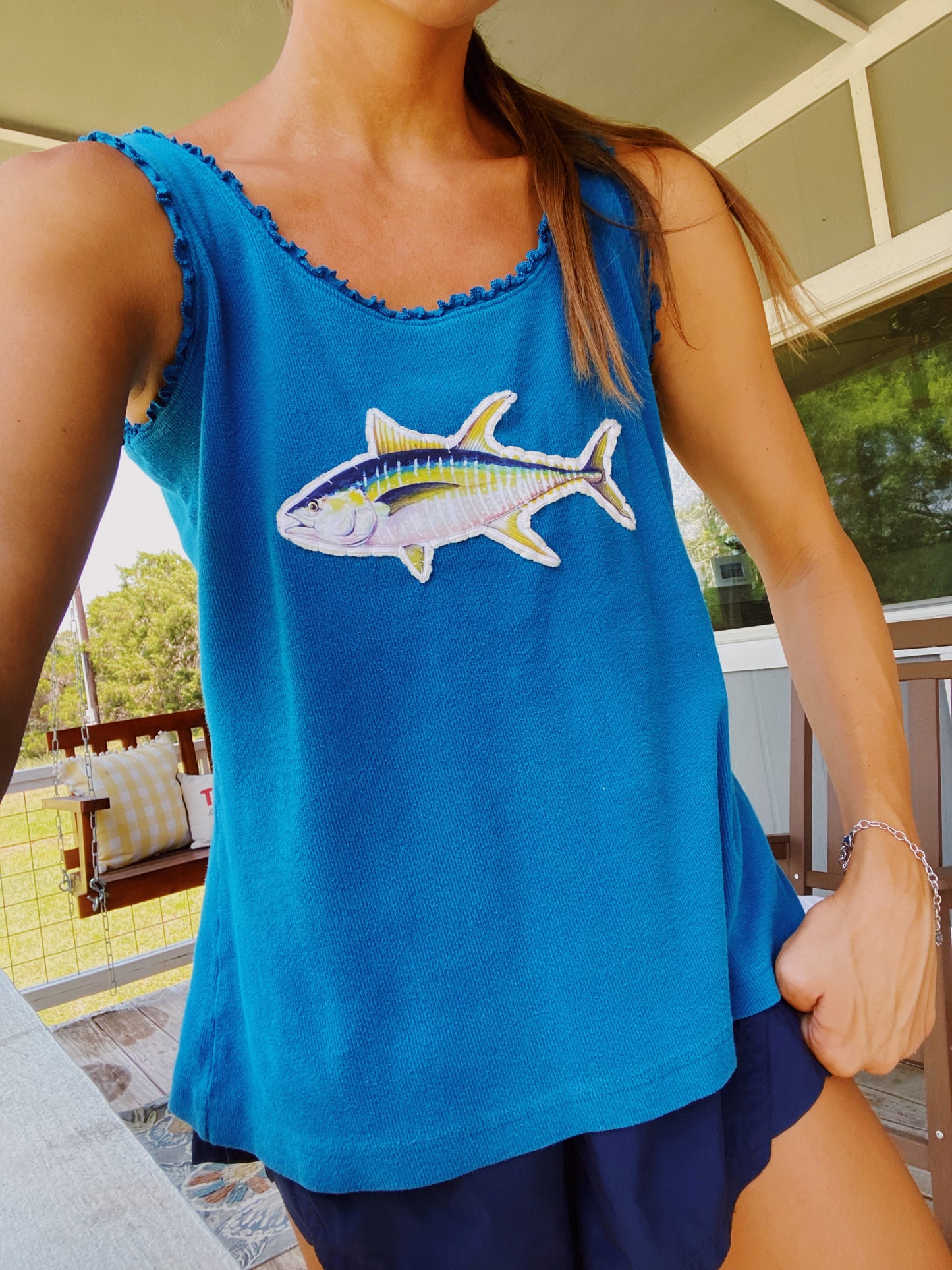 Ruffle trim tuna tank