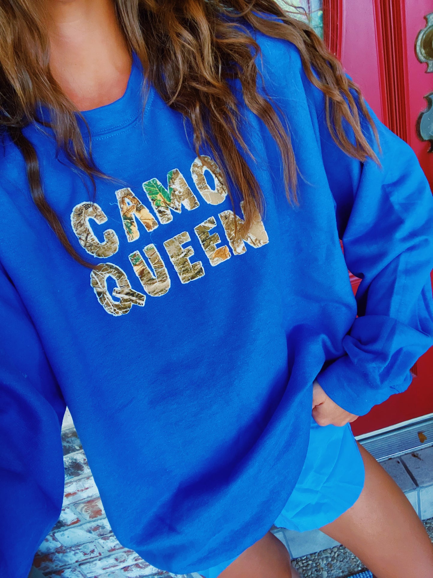 Camo Queen crew in royal blue