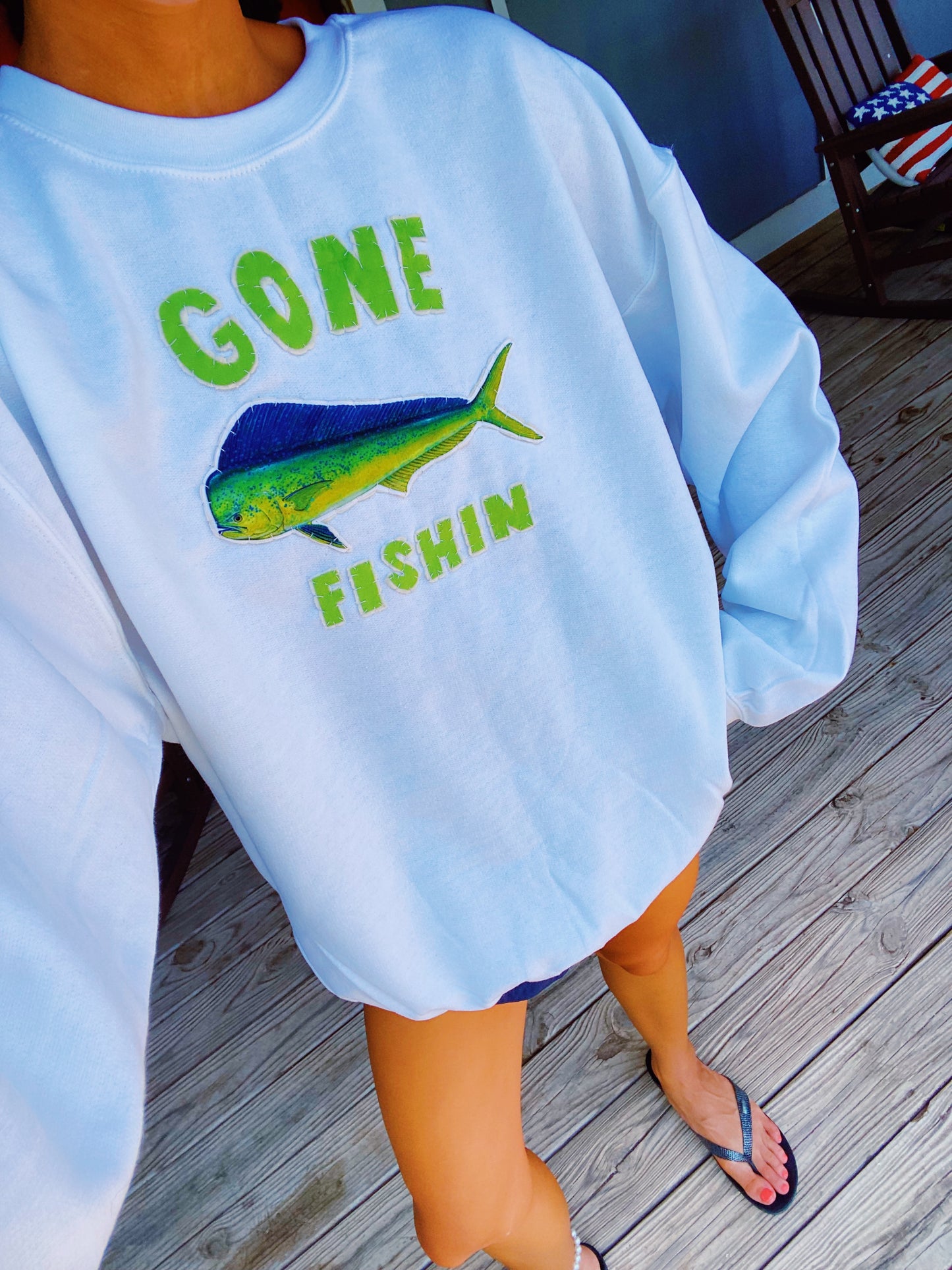 White gone fishin mahi mahi crew